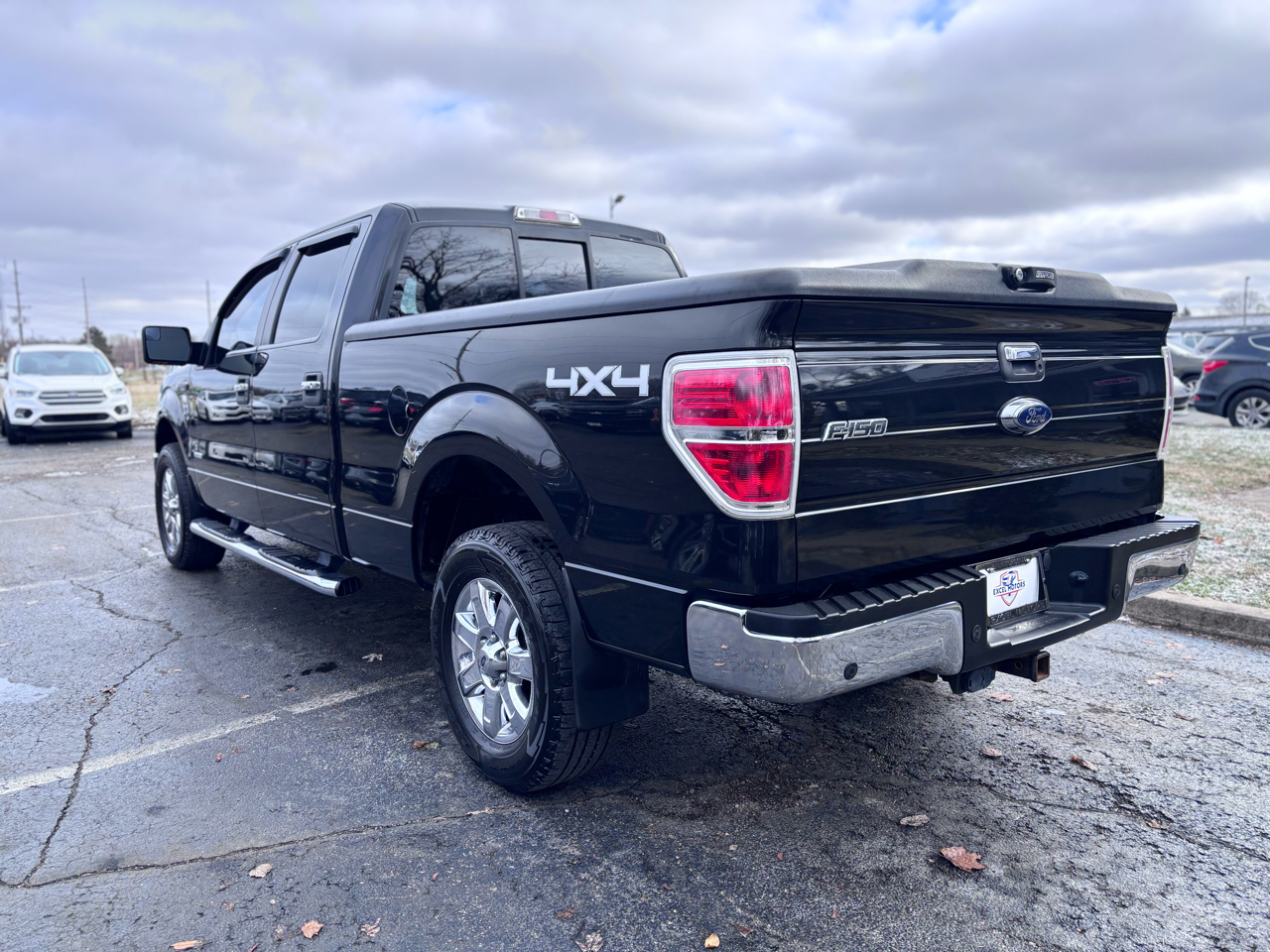 Ford F-150 XL SuperCrew 5.5-ft. Bed 4WD 2014