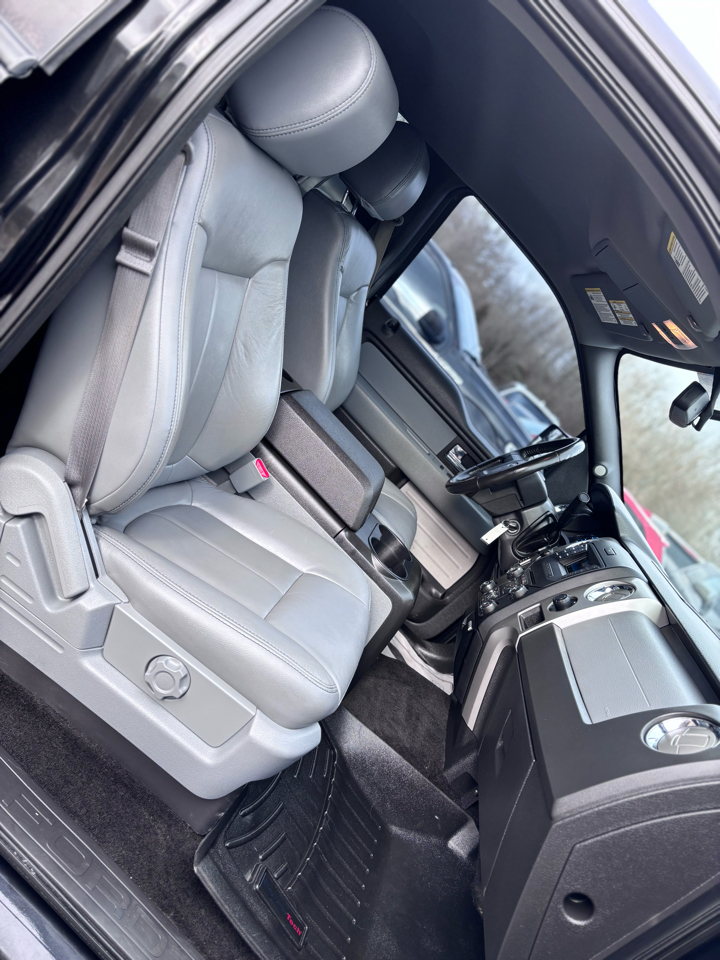 Ford F-150 XL SuperCrew 5.5-ft. Bed 4WD 2014