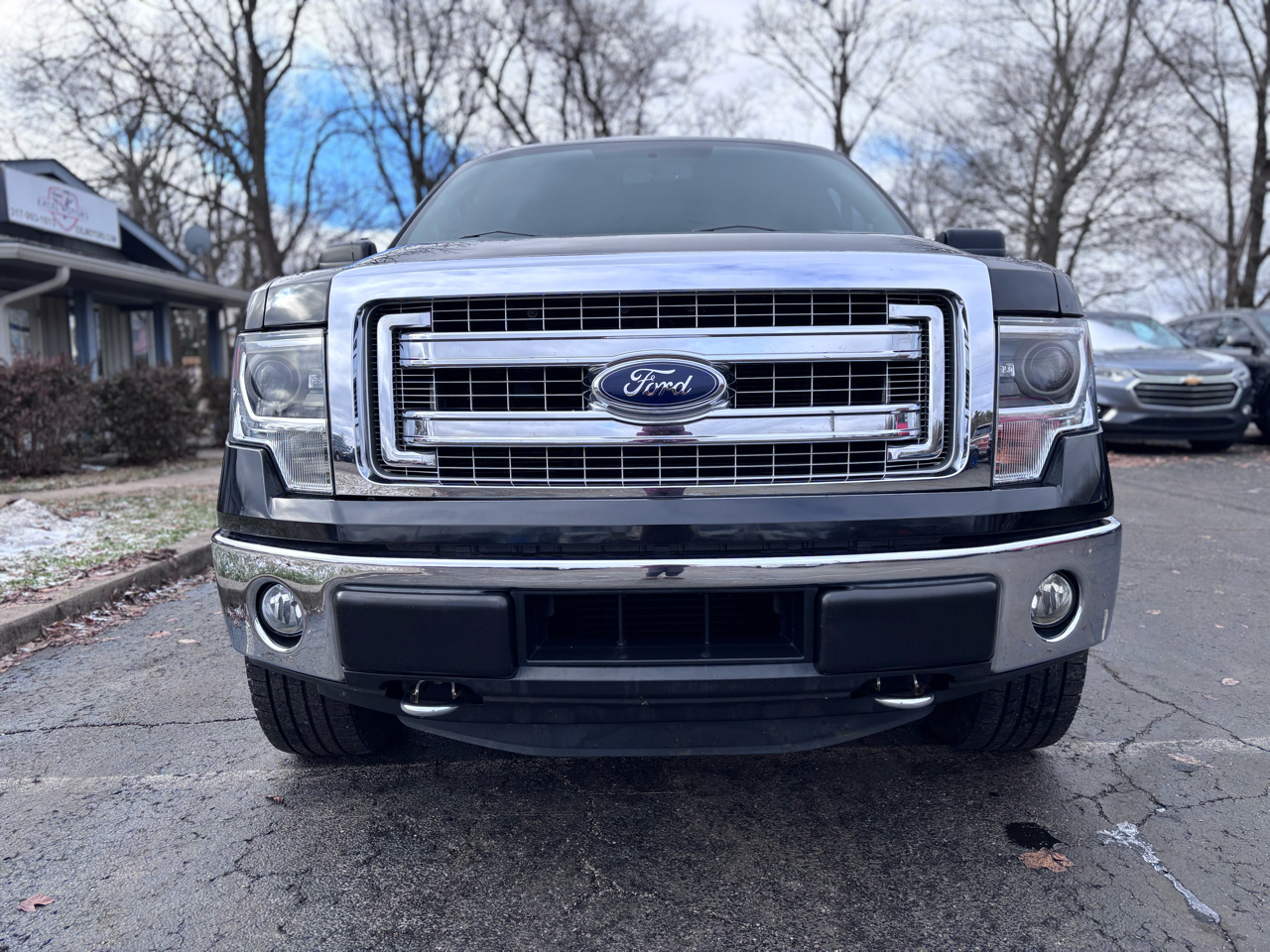 Ford F-150 XL SuperCrew 5.5-ft. Bed 4WD 2014