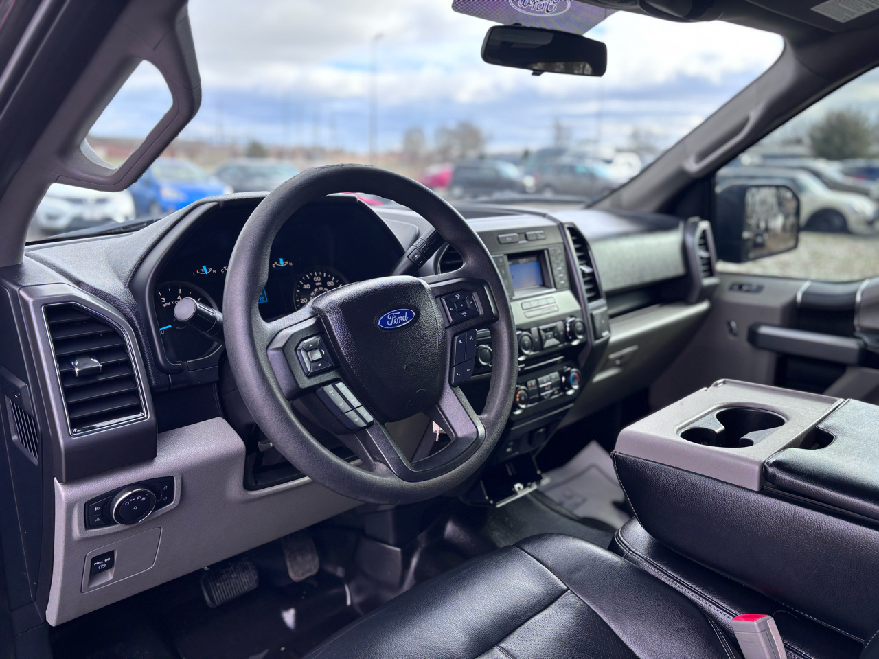 Ford F-150 XL SuperCrew 5.5-ft. Bed 4WD 2018
