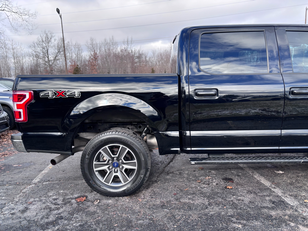Ford F-150 XL SuperCrew 5.5-ft. Bed 4WD 2018