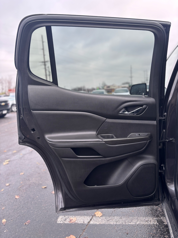 GMC Acadia SLT-1 FWD 2018