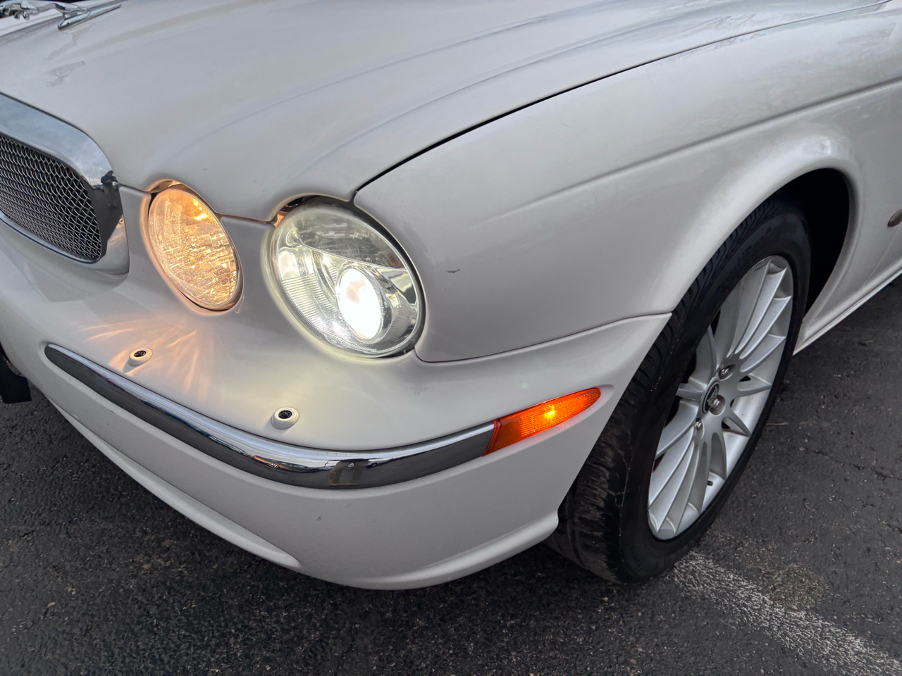 Jaguar XJ-Series XJ8 L 2006