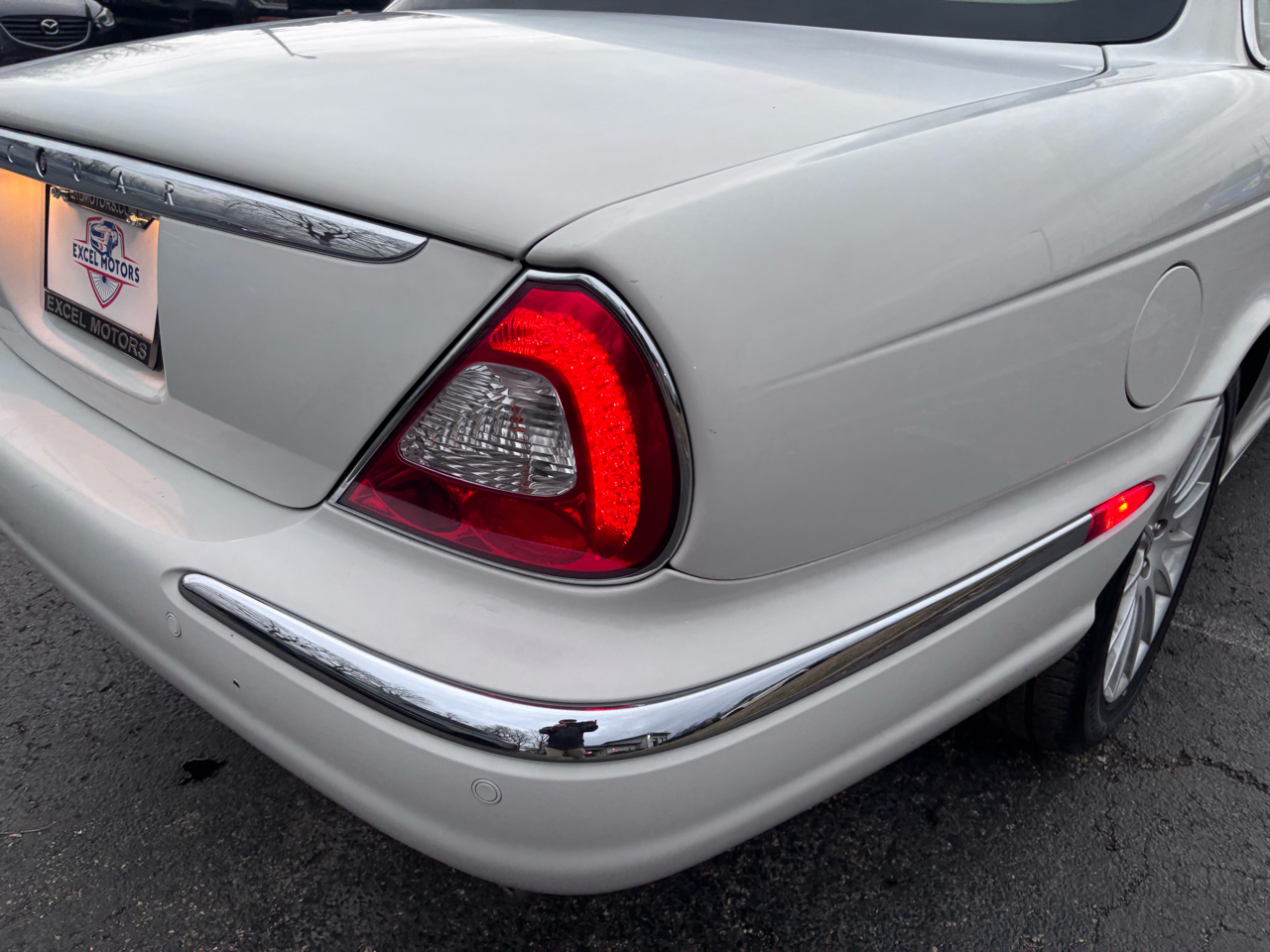 Jaguar XJ-Series XJ8 L 2006