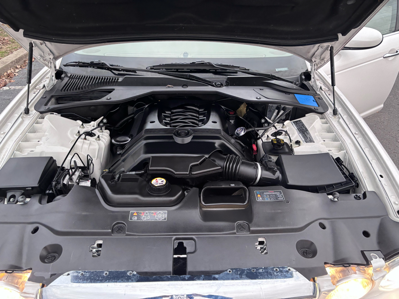 Jaguar XJ-Series XJ8 L 2006