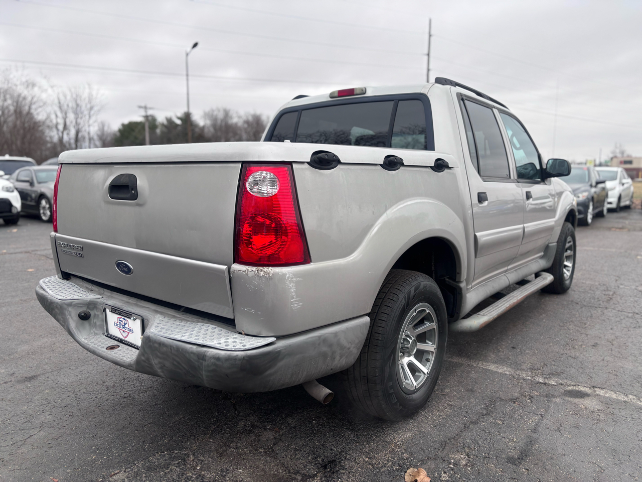 Ford Explorer Sport Trac XLS 2WD 2005