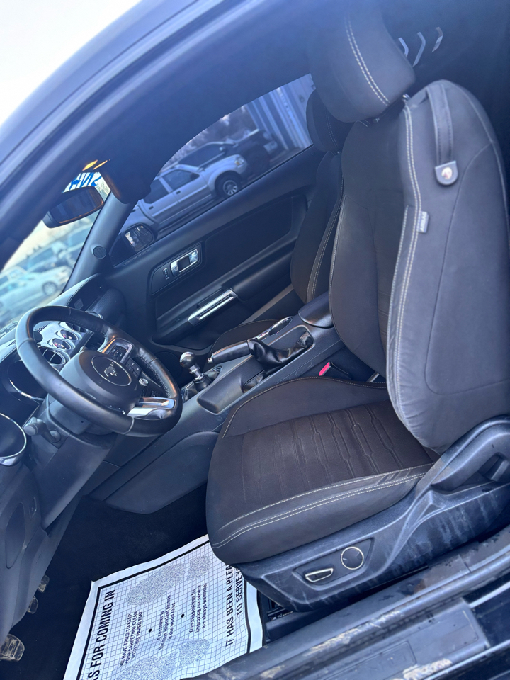 Ford Mustang GT Coupe 2017