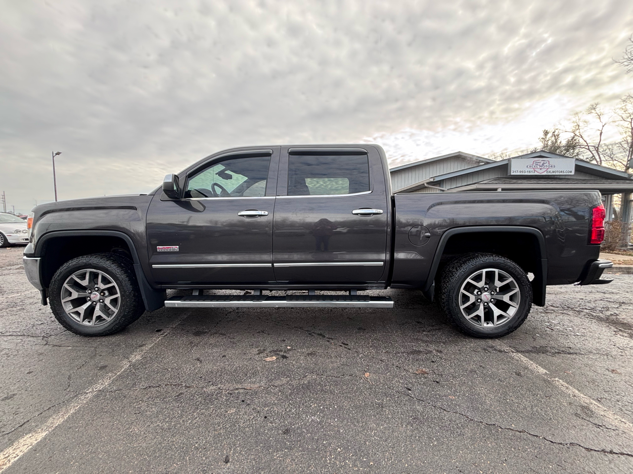 GMC Sierra 1500 SLT Crew Cab 4WD 2014