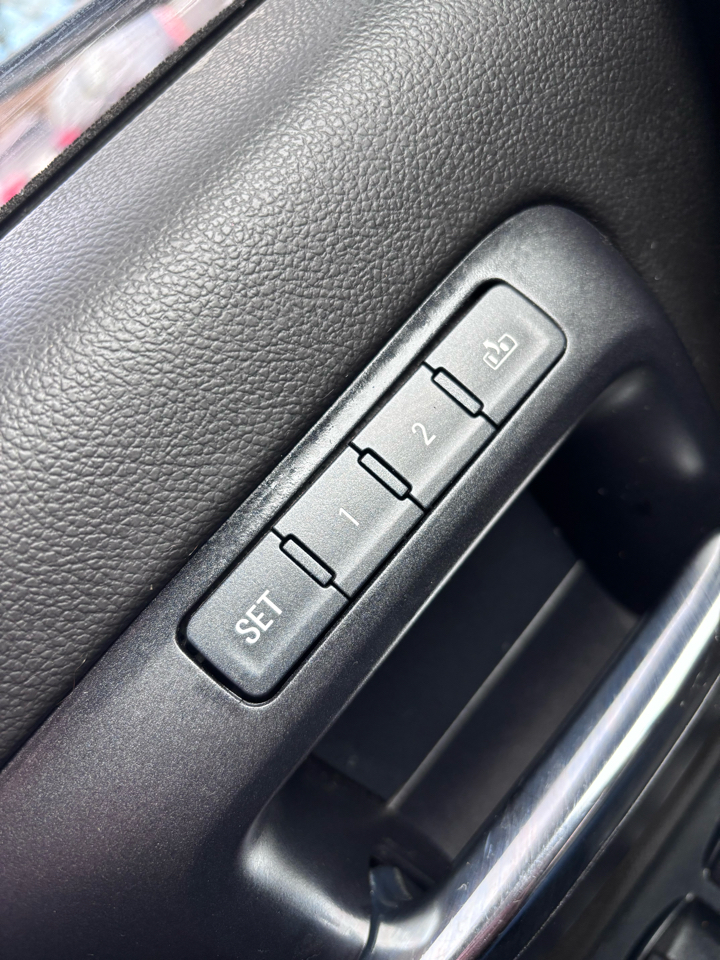 GMC Sierra 1500 SLT Crew Cab 4WD 2014