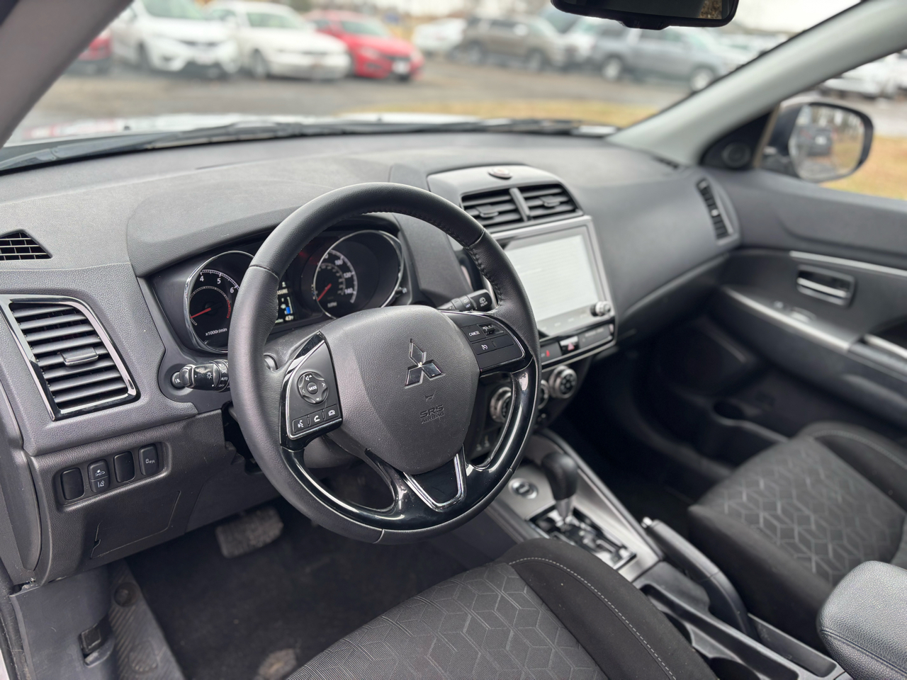 Mitsubishi Outlander Sport 2.0 ES 4WD CVT 2020