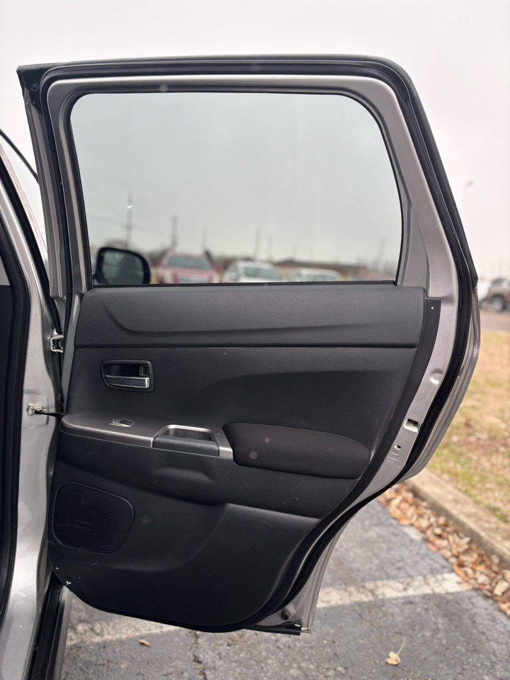 Mitsubishi Outlander Sport 2.0 ES 4WD CVT 2020