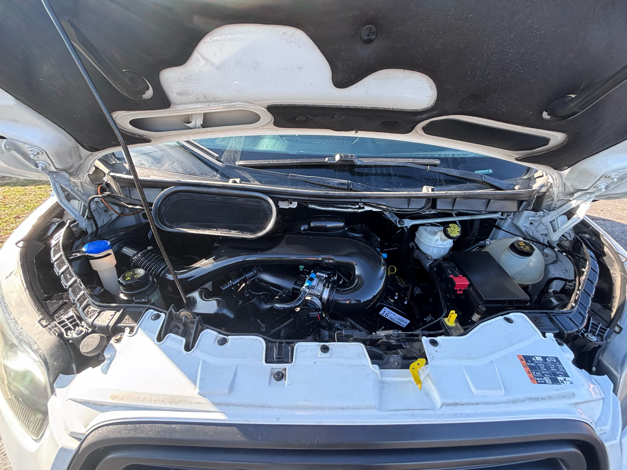 Ford Transit 250 Van Med. Roof w/Sliding Pass. 148-in. WB 2017