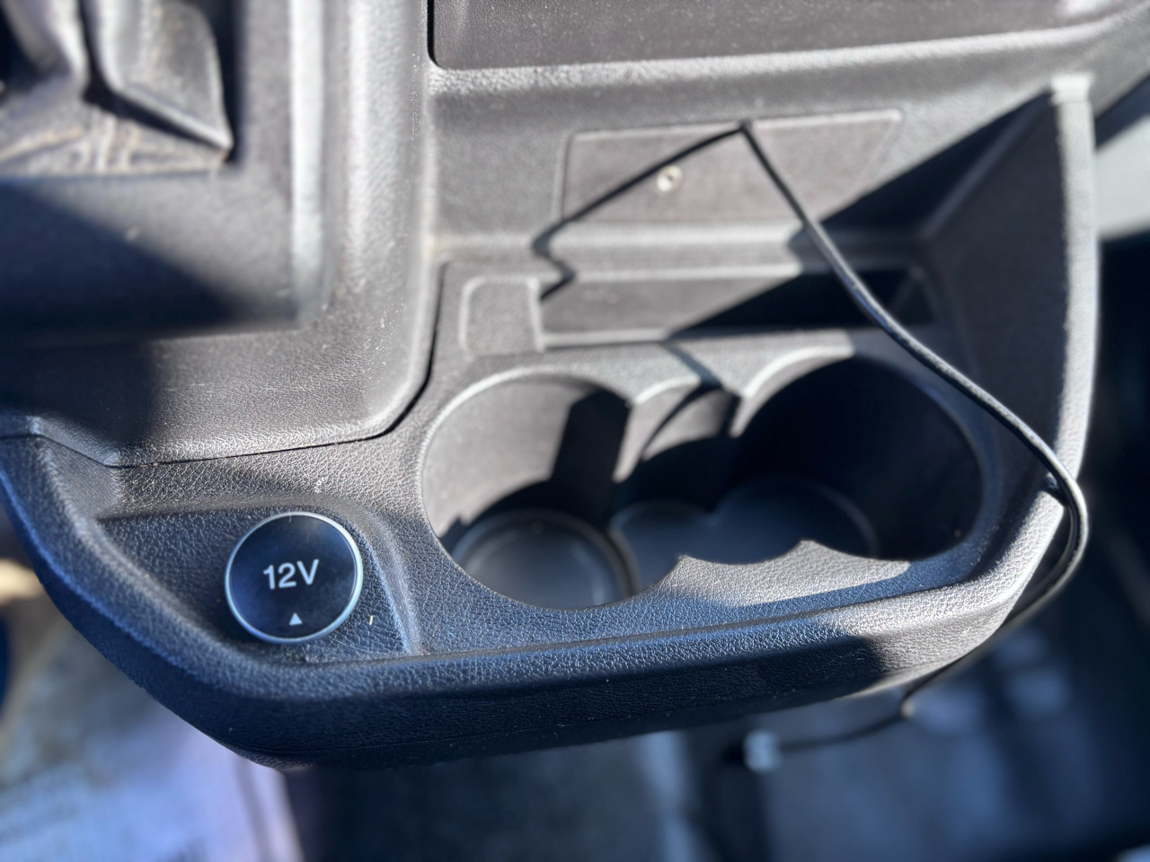 Ford Transit 250 Van Med. Roof w/Sliding Pass. 148-in. WB 2017