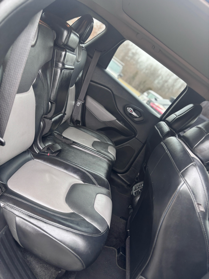 Jeep Cherokee Limited FWD 2014