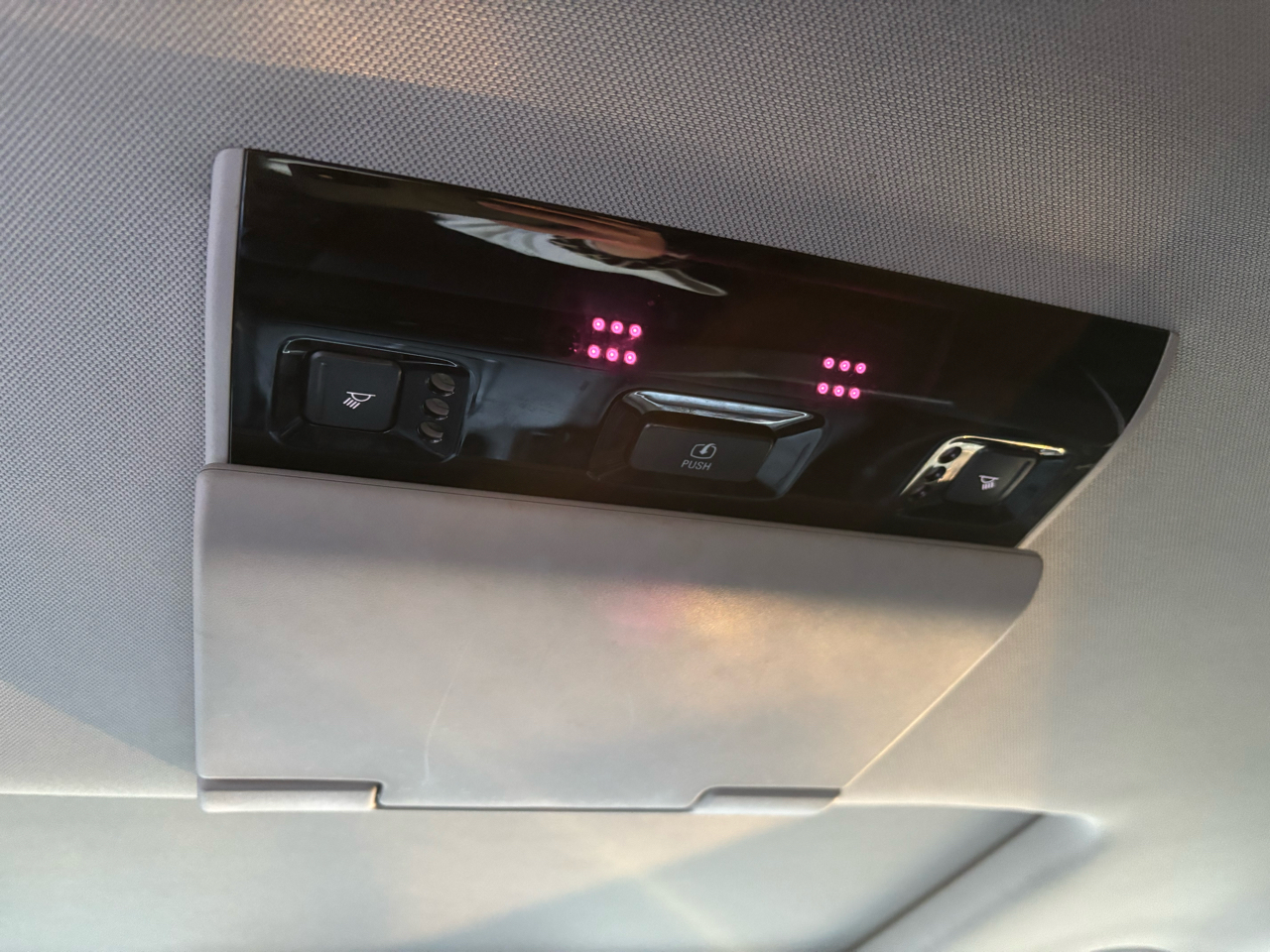 Chevrolet Suburban LT 4WD 2019