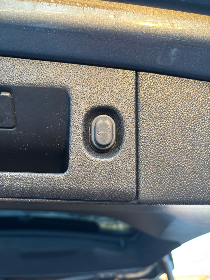 Chevrolet Suburban LT 4WD 2019