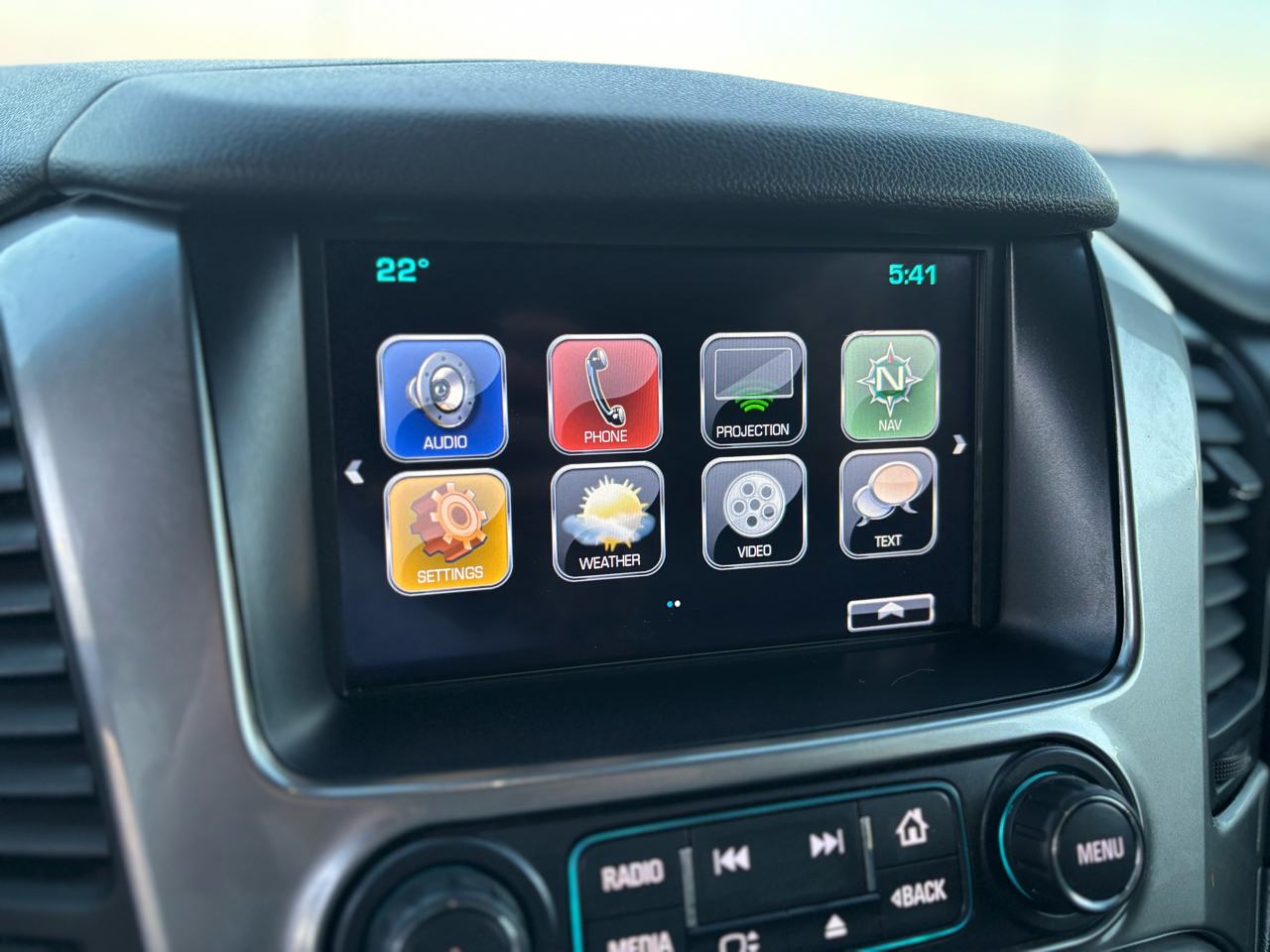 Chevrolet Suburban LT 4WD 2019