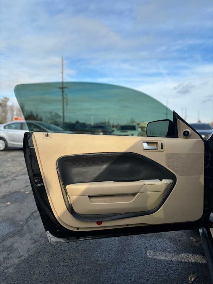 Ford Mustang V6 Premium Coupe 2008