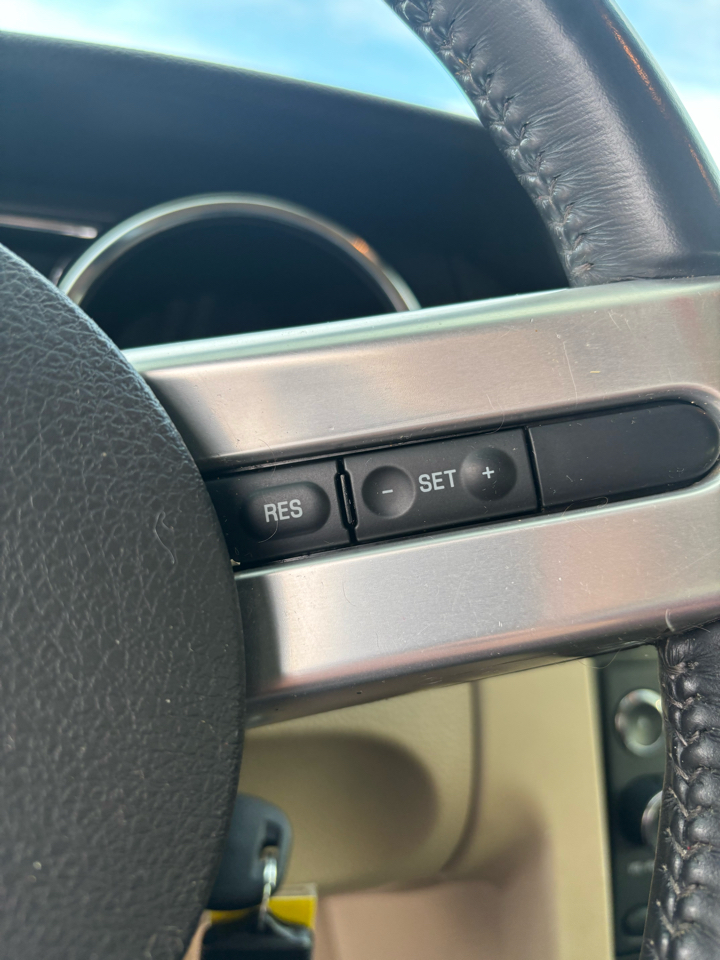 Ford Mustang V6 Premium Coupe 2008