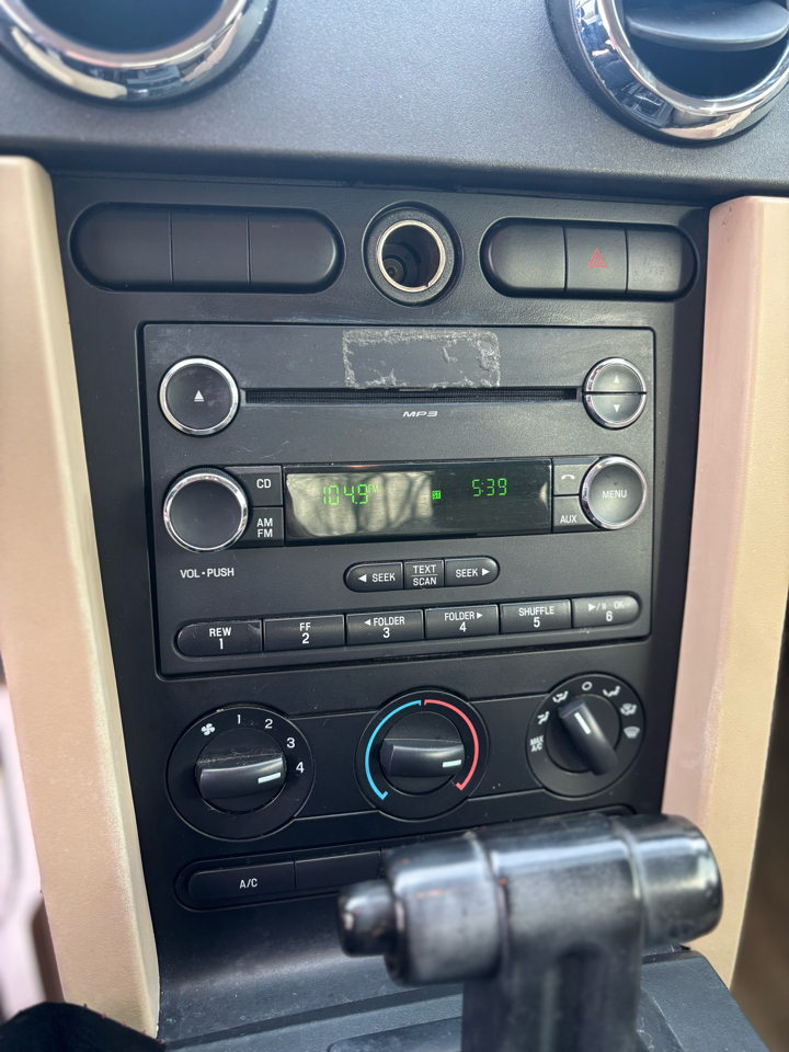 Ford Mustang V6 Premium Coupe 2008