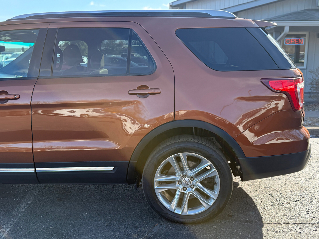 Ford Explorer XLT 4WD 2017
