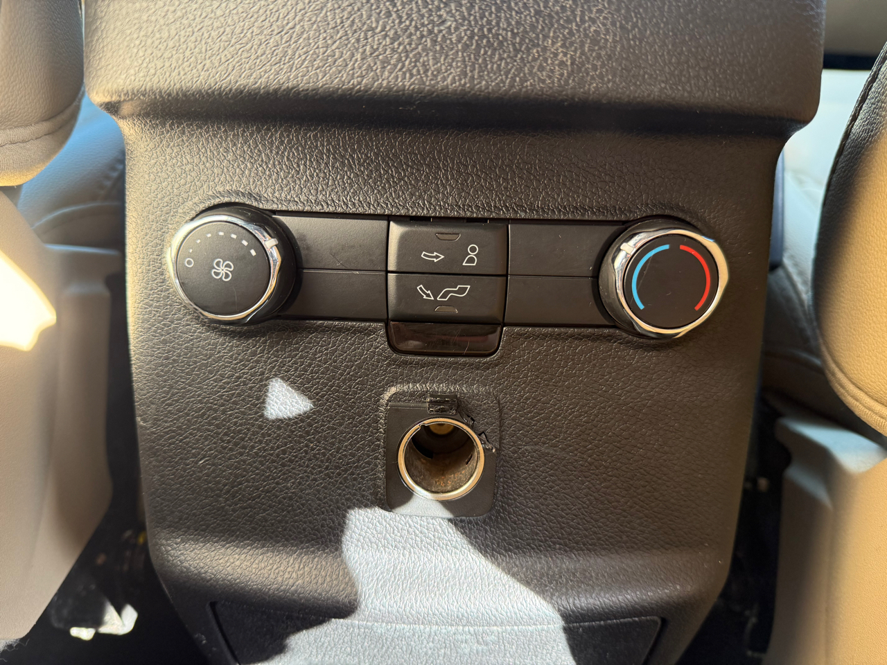 Ford Explorer XLT 4WD 2017