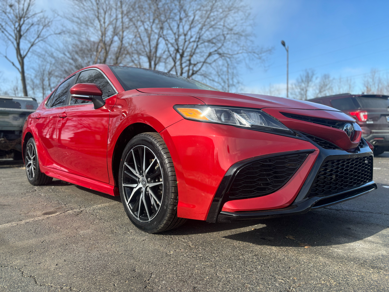 Toyota Camry SE 2023