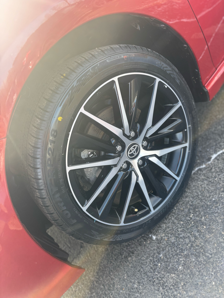 Toyota Camry SE 2023