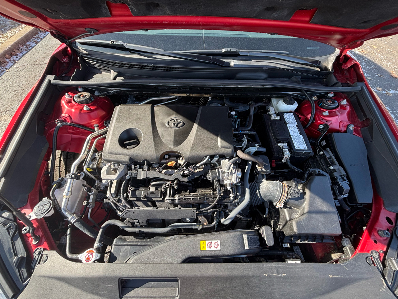 Toyota Camry SE 2023