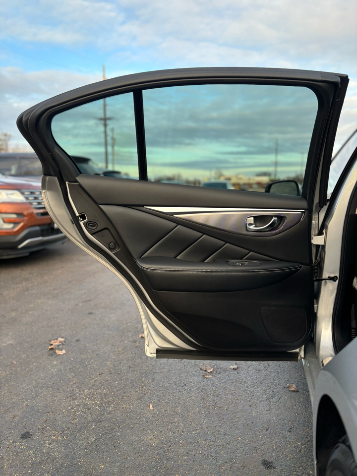 Infiniti Q50 3.0t Premium AWD 2016