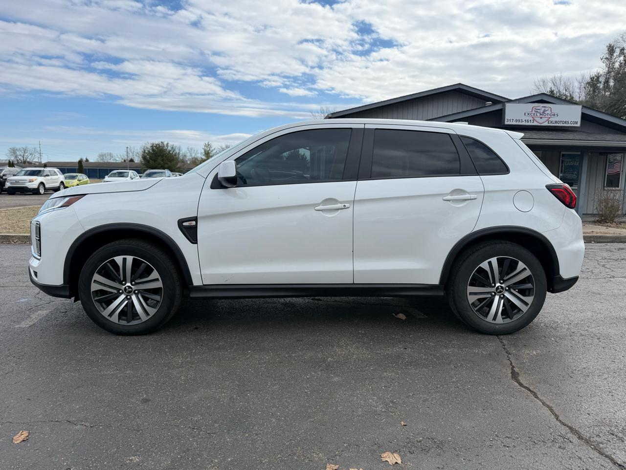 Mitsubishi Outlander Sport 2.0 ES CVT 2020