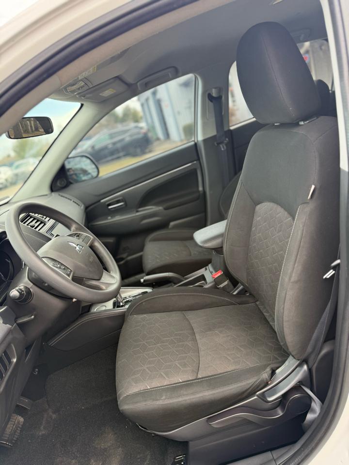 Mitsubishi Outlander Sport 2.0 ES CVT 2020