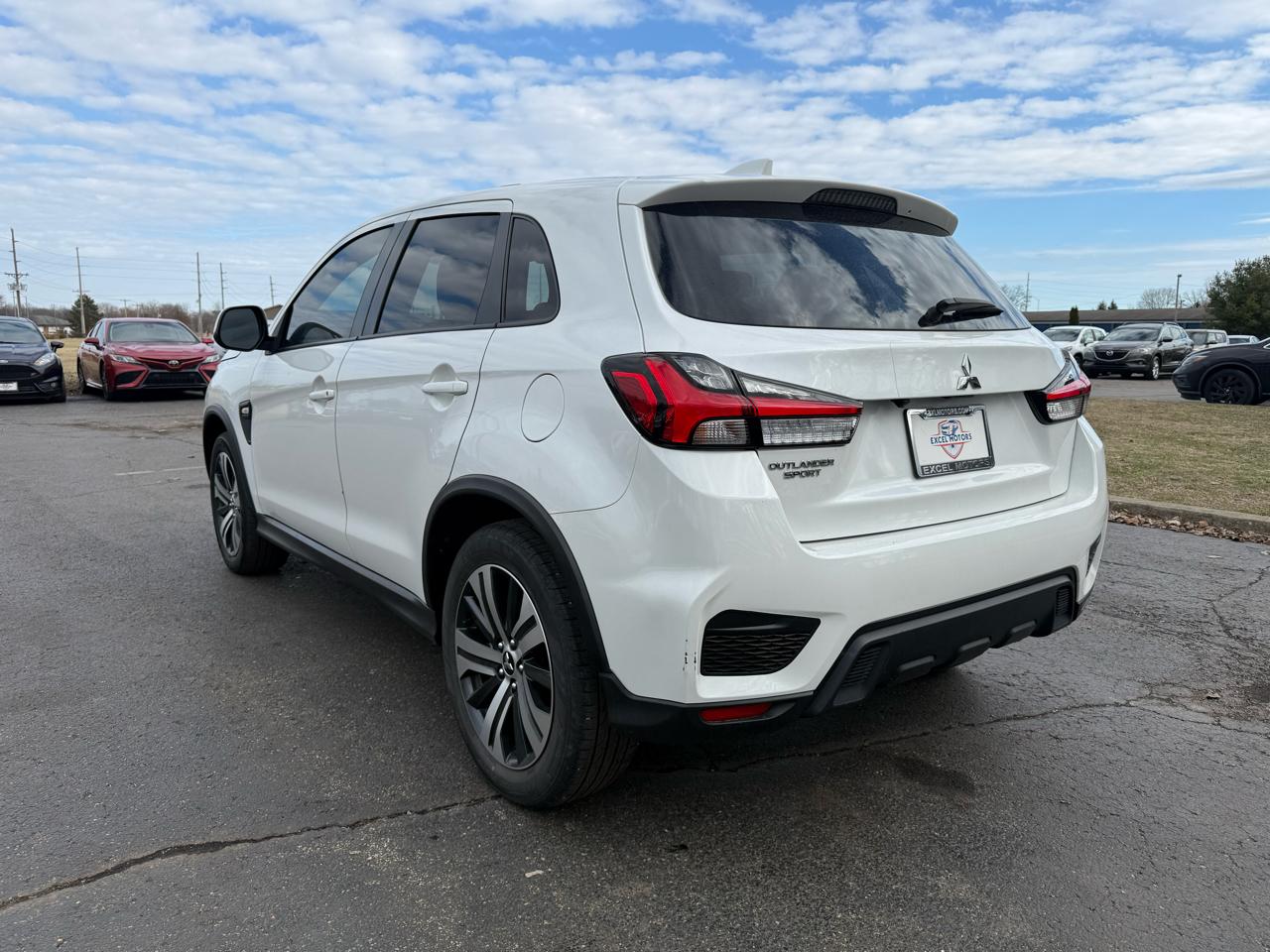 Mitsubishi Outlander Sport 2.0 ES CVT 2020