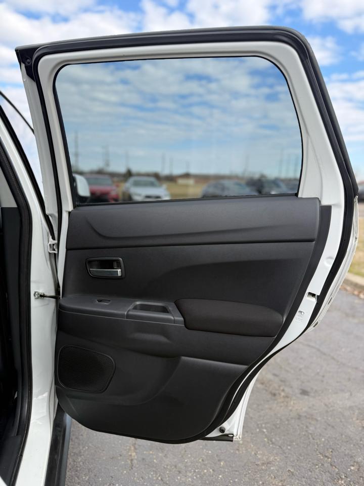 Mitsubishi Outlander Sport 2.0 ES CVT 2020