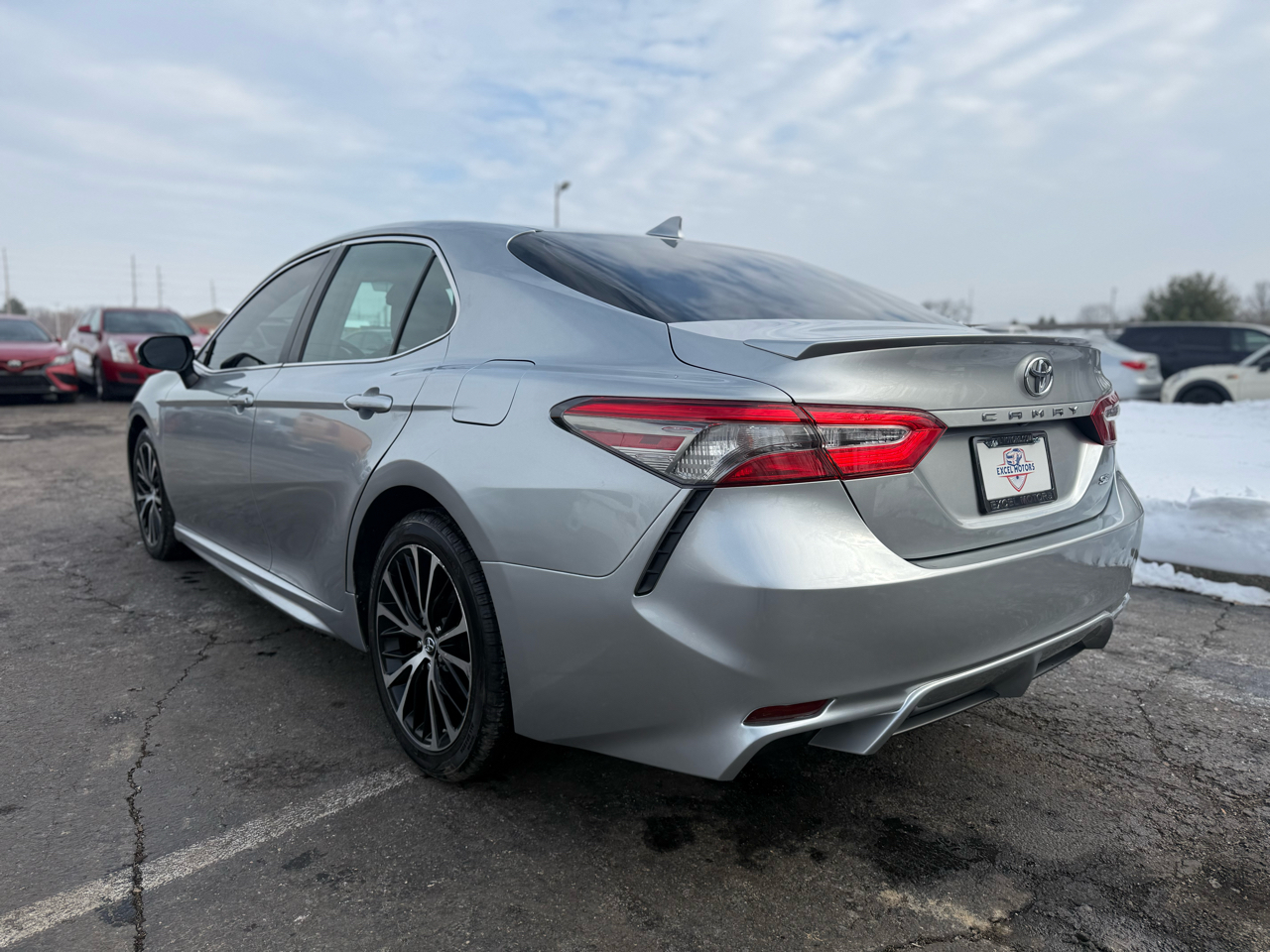 Toyota Camry SE 2019