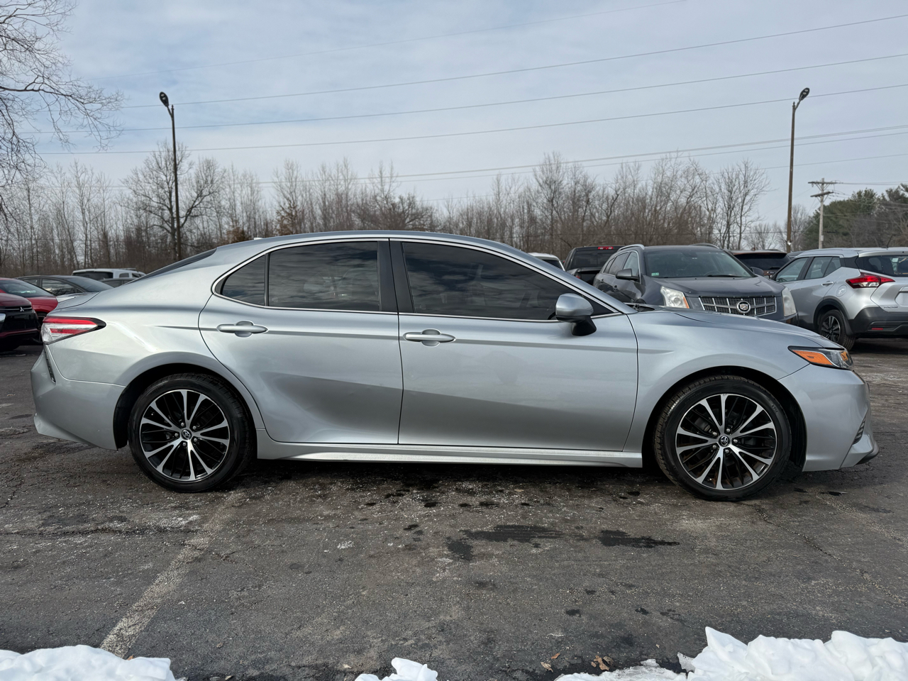 Toyota Camry SE 2019