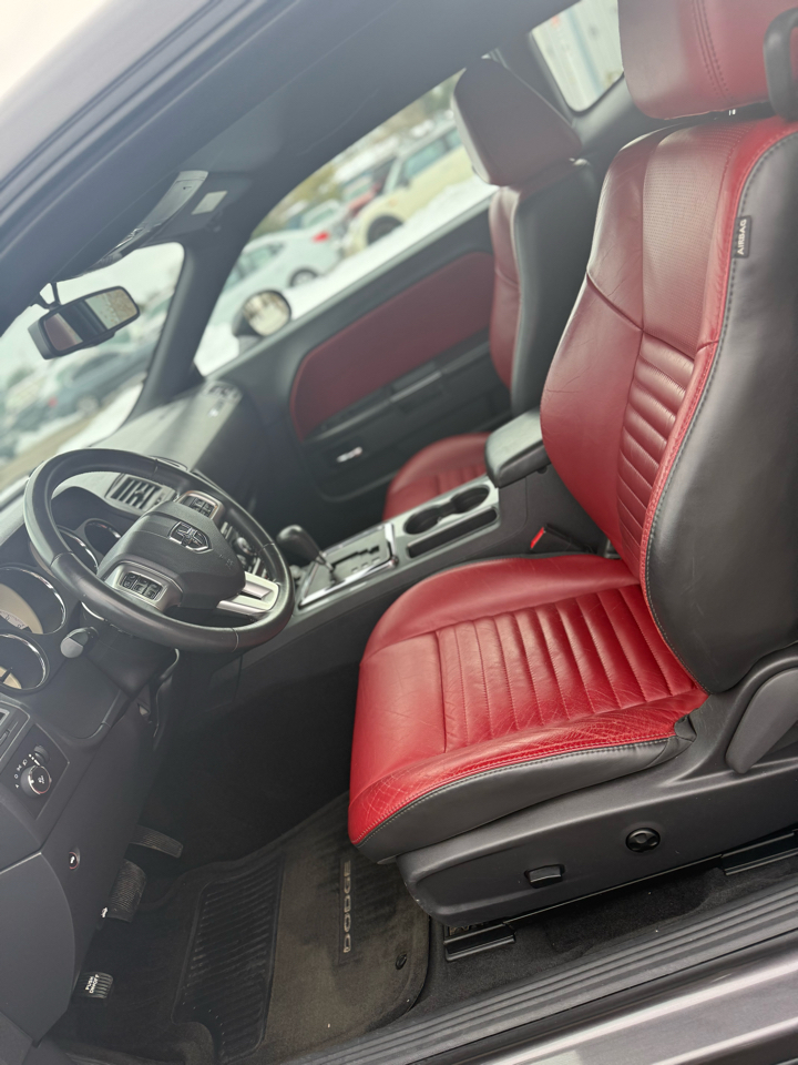 Dodge Challenger SXT 2014