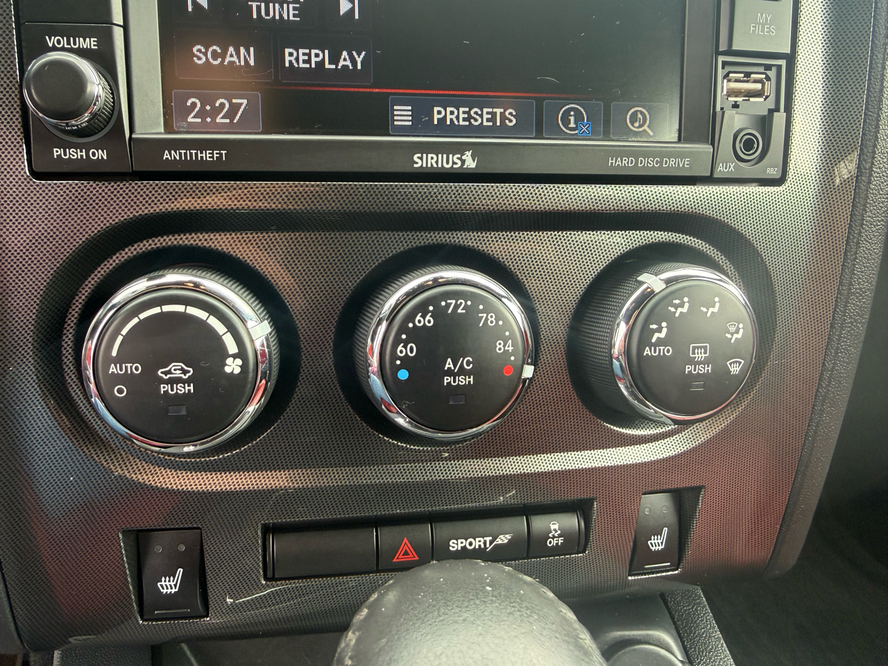 Dodge Challenger SXT 2014