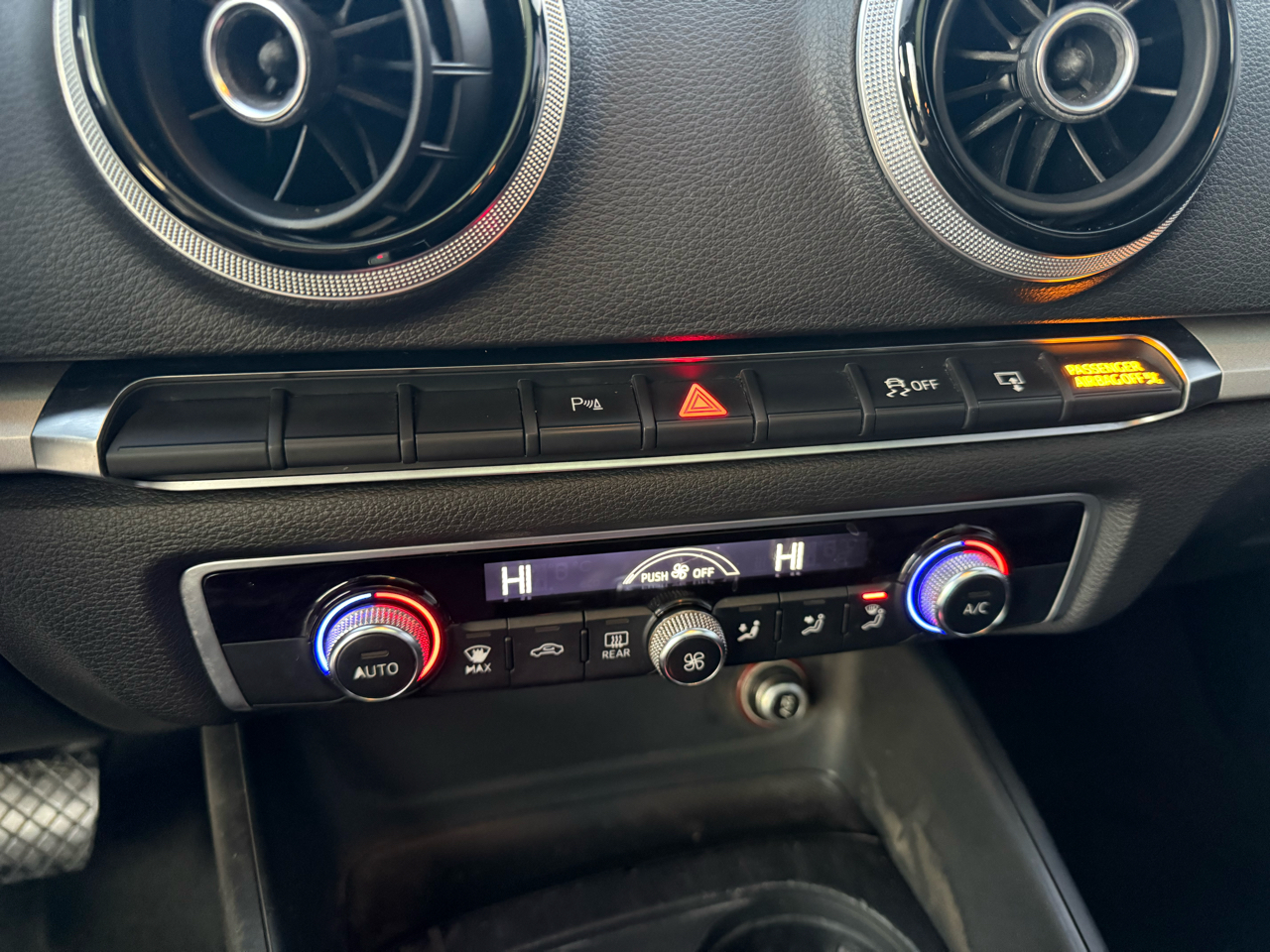 Audi A3 1.8T Premium FWD S tronic 2016