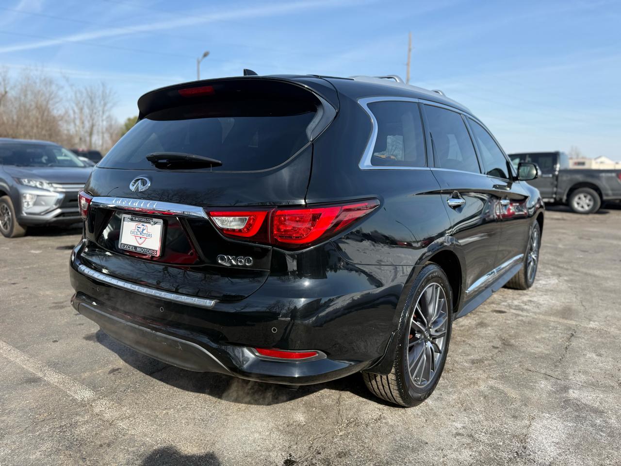 Infiniti QX60 Base AWD 2017