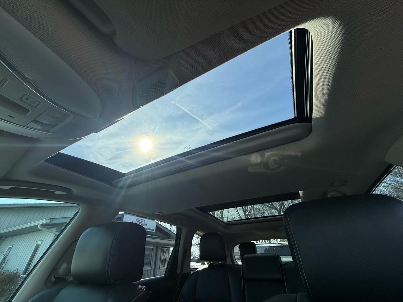 Infiniti QX60 Base AWD 2017