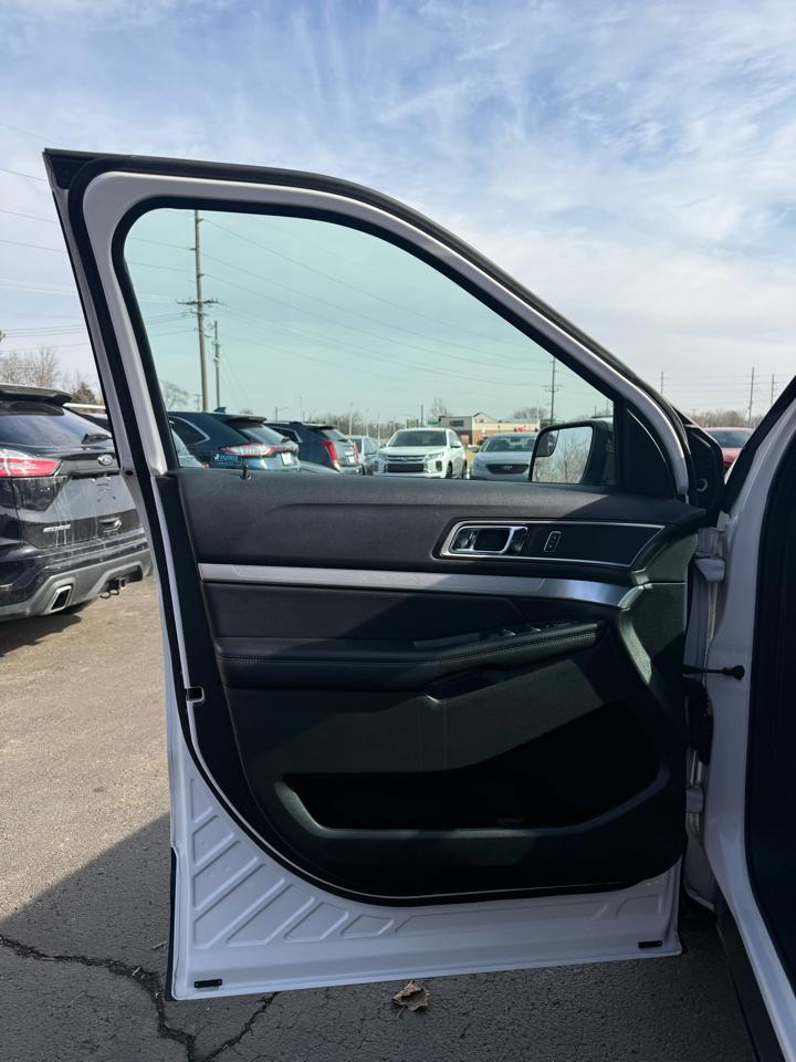 Ford Explorer XLT 4WD 2016