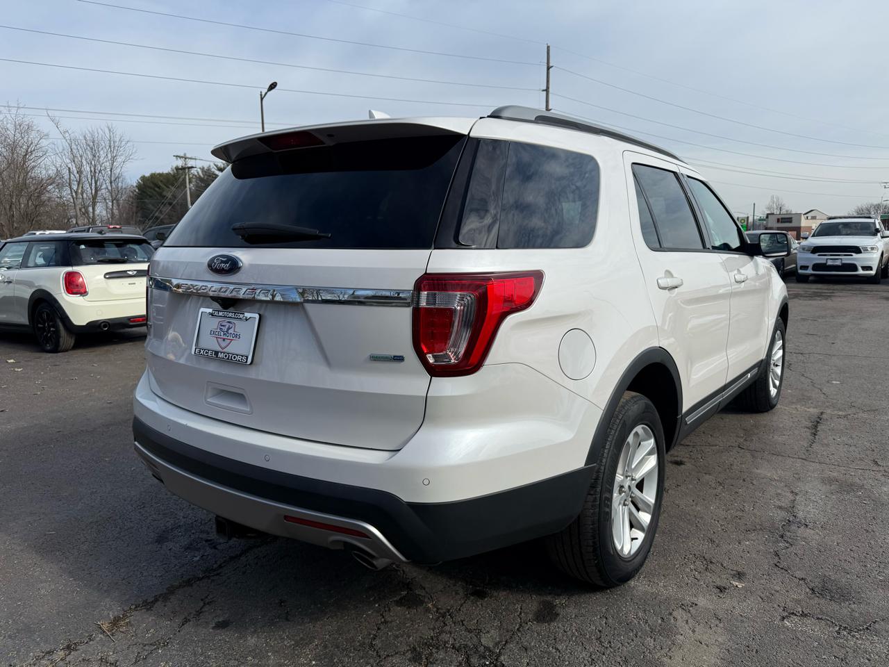 Ford Explorer XLT 4WD 2016