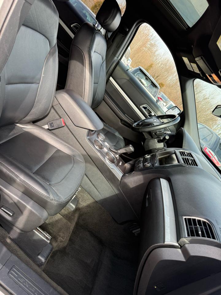 Ford Explorer XLT 4WD 2016