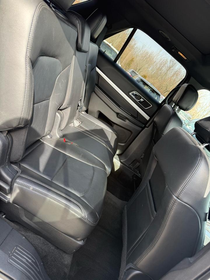 Ford Explorer XLT 4WD 2016