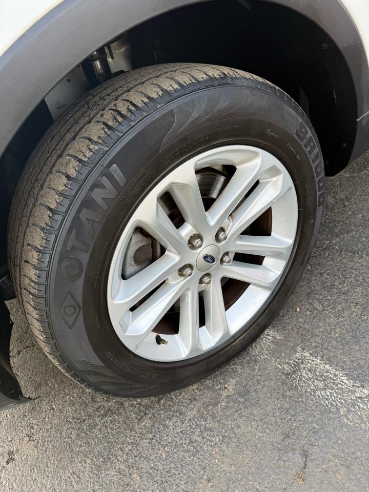 Ford Explorer XLT 4WD 2016