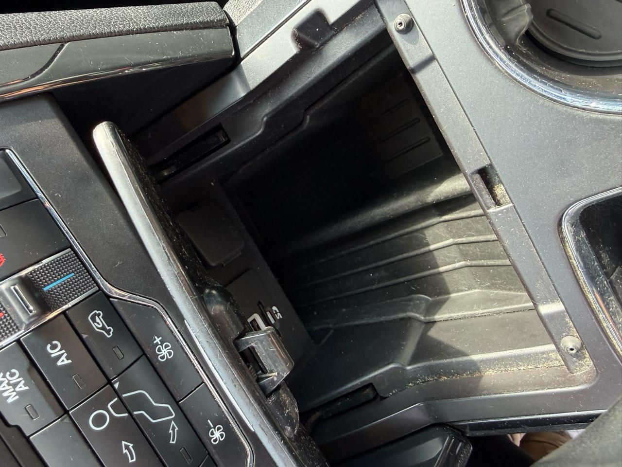 Ford Explorer XLT 4WD 2016