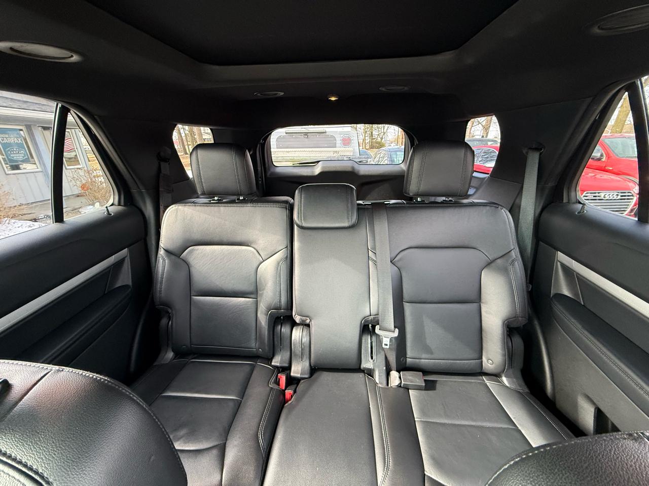 Ford Explorer XLT 4WD 2016