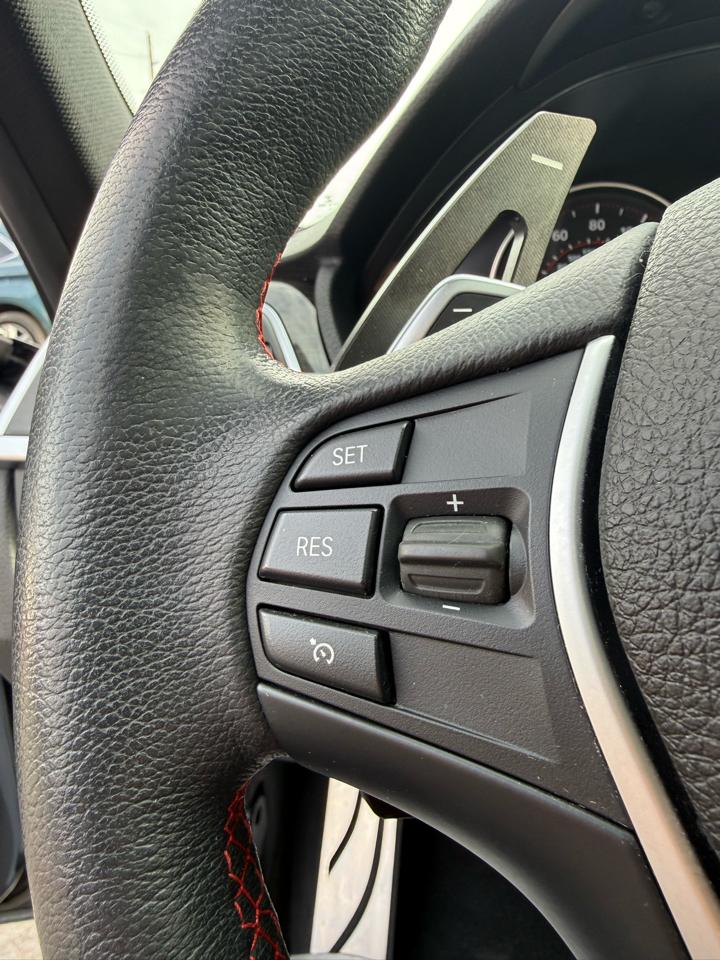 BMW 3-Series 330e iPerformance Sedan 2017