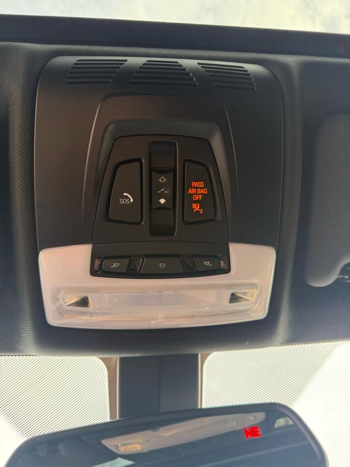 BMW 3-Series 330e iPerformance Sedan 2017